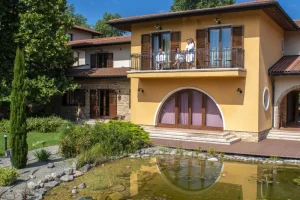 Hotels near budapest airport